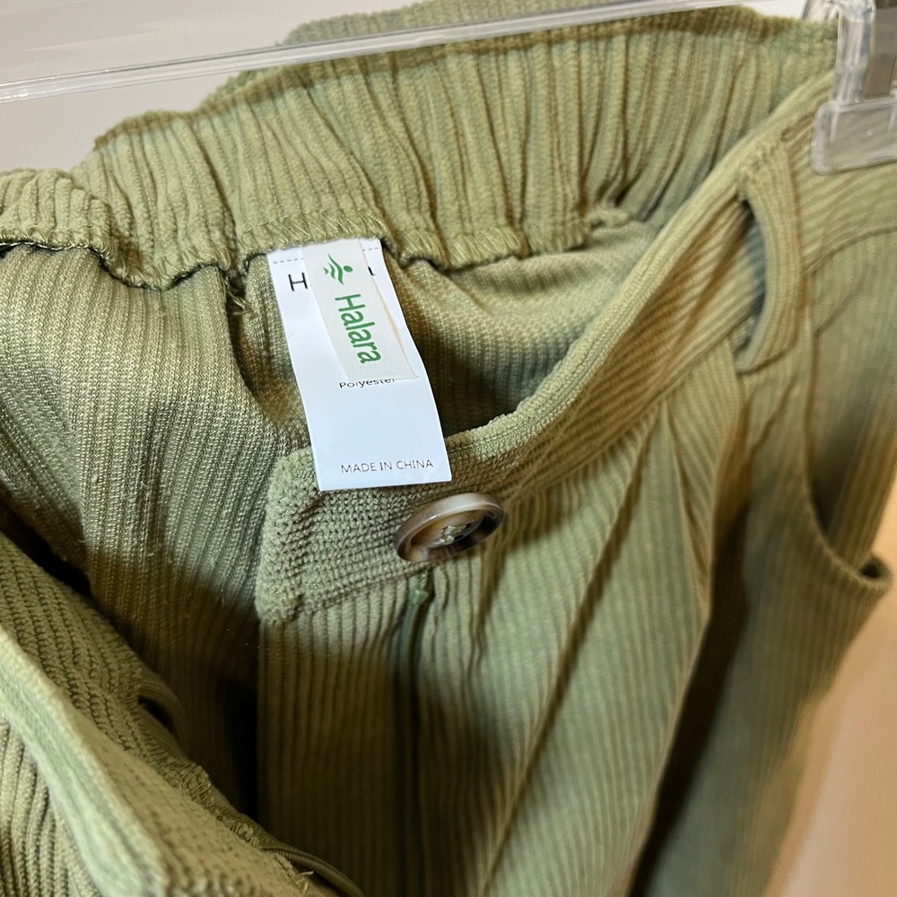 Halara Pants Green Corduroy High Waisted Pleated Pockets Green Small Casual - Picture 5 of 5